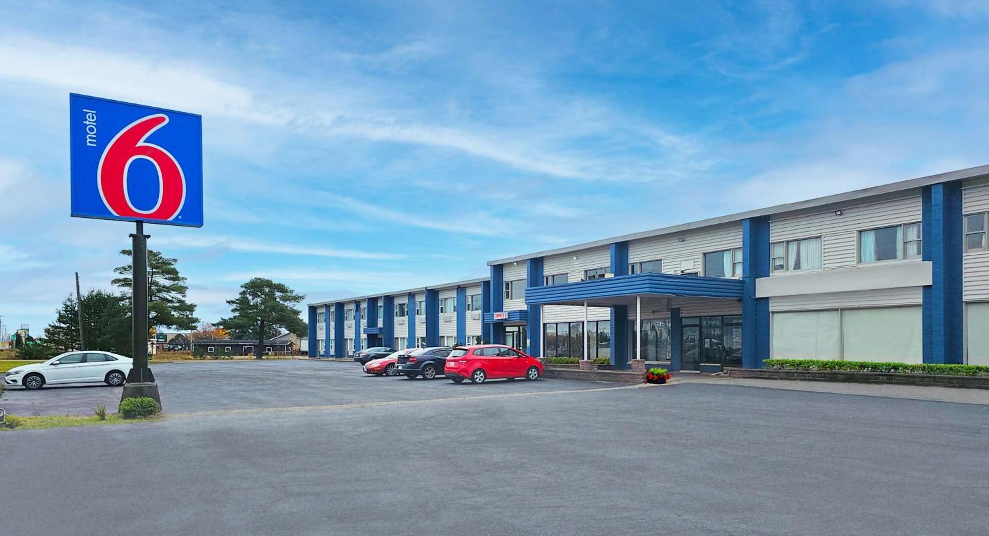 Motel 6 Sault Ste. Marie, On Exterior photo