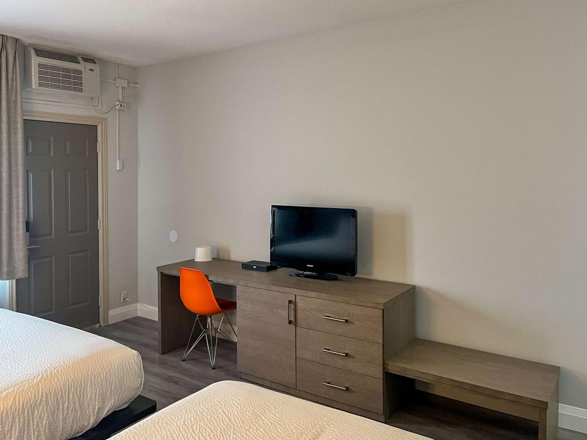 Motel 6 Sault Ste. Marie, On Exterior photo